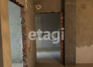 Продается 2-комнатная квартира, 58.2 м2, Махачкала, улица Хуршилова, 17, Советский район