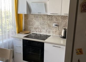 Продается трехкомнатная квартира, 63 м2, Москва, Ореховый бульвар, 53, метро Красногвардейская