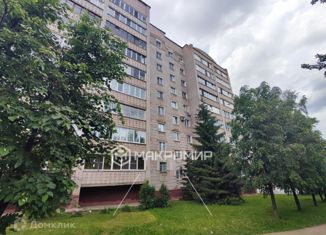 Продается трехкомнатная квартира, 60 м2, Кировская область, улица Ленина, 165