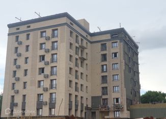 Продается трехкомнатная квартира, 55 м2, Оренбург, Яицкая улица, 2