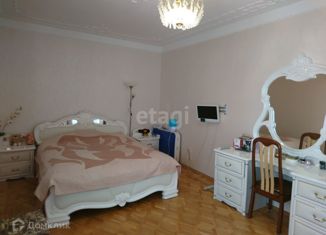 Продам 3-комнатную квартиру, 115 м2, Воронеж, Средне-Московская улица, 6А