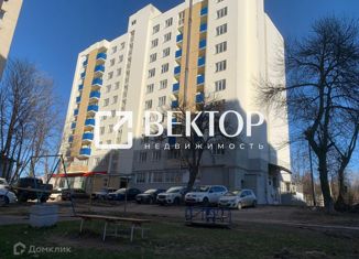 Продаю 2-ком. квартиру, 77 м2, Ярославль, улица Менделеева, 21, район Нефтестрой