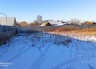 Продаю земельный участок, 10 сот., село Большой Куганак, улица Чапаева, 4