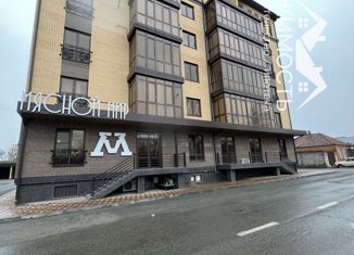 Трехкомнатная квартира на продажу, 120.9 м2, Беслан, улица имени Заура Джибилова, 19