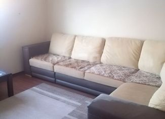 Продается двухкомнатная квартира, 52 м2, Калининград, улица Клавы Назаровой, 30