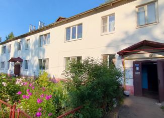 Продается 1-комнатная квартира, 35 м2, посёлок Щедрино, Садовая улица, 4