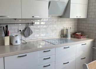 Продам трехкомнатную квартиру, 73.3 м2, Москва, улица 800-летия Москвы, 10, метро Селигерская