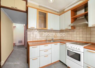 Продается 3-комнатная квартира, 51.1 м2, Москва, улица Красного Маяка, 13Ак2, метро Пражская