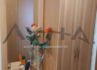 Продаю 2-комнатную квартиру, 45 м2, Набережные Челны, улица Татарстан, 4