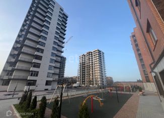 Продается 4-ком. квартира, 127 м2, Владикавказ, улица Андрея Днепровского, 8/5