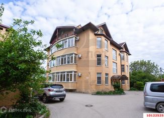 Продам двухкомнатную квартиру, 67.5 м2, Краснодар, улица Ивана Рослого, 6, микрорайон Ростовское Шоссе