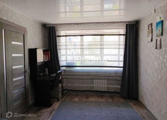 Продается двухкомнатная квартира, 44 м2, Белово, улица Ленина, 8