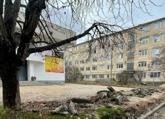 Продам комнату, 30 м2, Севастополь, улица Николая Музыки, 86, Ленинский район