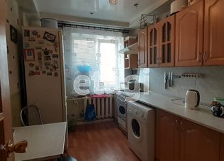 Продажа 3-ком. квартиры, 58 м2, деревня Малые Колпаны, Западная улица, 17