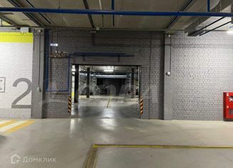 Продаю машиноместо, 13 м2, Тюмень, улица Пожарных и Спасателей, 5к1, ЖК Айвазовский