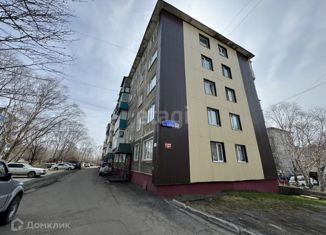 Продается 2-комнатная квартира, 43.2 м2, Петропавловск-Камчатский, улица Абеля, 21