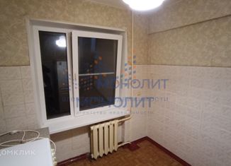 Продам 1-ком. квартиру, 31 м2, Волгоград, Бобруйская улица, 4, Ворошиловский район