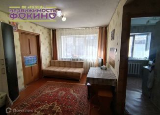 Двухкомнатная квартира на продажу, 46 м2, Фокино, Комсомольская улица, 15