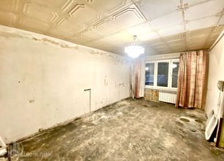 Продается 1-комнатная квартира, 32 м2, Москва, улица Тихомирова, 15к2, улица Тихомирова