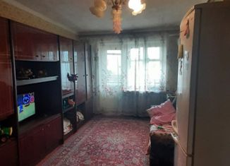 Продаю 3-комнатную квартиру, 56 м2, Астрахань, улица Софьи Перовской, 75