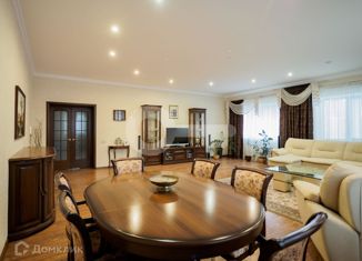 Продаю 4-ком. квартиру, 183 м2, Казань, улица Мулланура Вахитова, 6, Кировский район