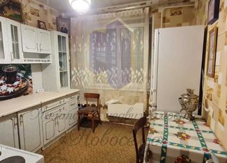 Продам трехкомнатную квартиру, 65 м2, Старый Оскол, микрорайон Королёва, 9