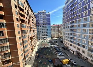 Продажа двухкомнатной квартиры, 87 м2, Дагестан, улица Лаптиева, 95
