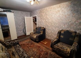 Продается двухкомнатная квартира, 43.6 м2, Новокузнецк, улица Тореза, 123