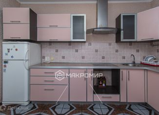 Продажа 1-комнатной квартиры, 50 м2, Брянская область, Рославльская улица, 8