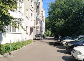 Продажа 2-ком. квартиры, 42.5 м2, Калининград, улица Репина, 32, Центральный район
