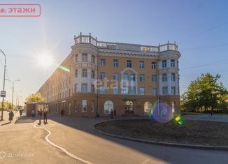 Продаю 4-комнатную квартиру, 94.9 м2, Петрозаводск, проспект Карла Маркса, 12, район Центр