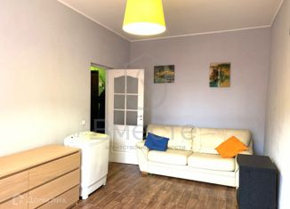 Продам 2-ком. квартиру, 46 м2, Новосибирск, улица Максима Горького, 42, улица Максима Горького