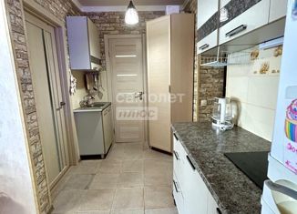 Продается 2-ком. квартира, 35.1 м2, Туапсе, улица Кириченко, 1