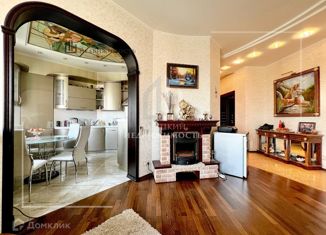 2-ком. квартира на продажу, 70 м2, Москва, улица Соловьиная Роща, 8, район Куркино