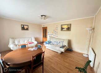 Продам 3-комнатную квартиру, 68 м2, Чувашия, улица Богдана Хмельницкого, 109
