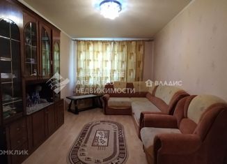 Продается трехкомнатная квартира, 72.5 м2, деревня Оськино, деревня Оськино, 16