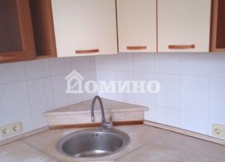 Продам трехкомнатную квартиру, 57 м2, Тюмень, Ставропольская улица, 15, Калининский округ