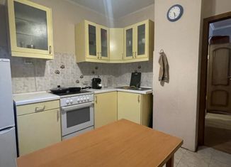 Продам 2-ком. квартиру, 52 м2, Москва, Кавказский бульвар, 29к2, метро Царицыно