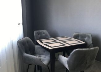 Продаю двухкомнатную квартиру, 58.4 м2, Нижний Новгород, улица Сазанова, 15, улица Сазанова