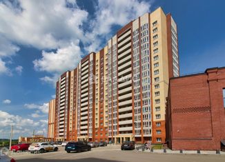 Продается 2-комнатная квартира, 77.5 м2, Владимир, улица Лакина, 2А