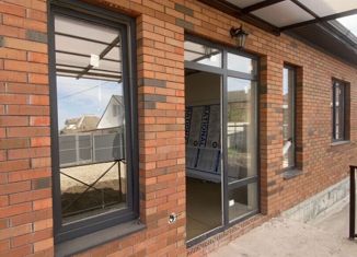 Дом на продажу, 1000 м2, станица Новокорсунская, улица Крутоголового, 15