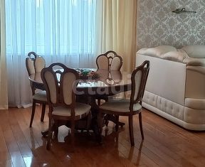 Продаю 3-ком. квартиру, 81.3 м2, Москва, метро Новопеределкино, Лукинская улица, 10