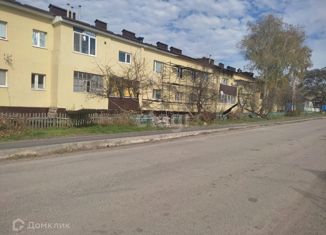 Продажа 3-комнатной квартиры, 59.7 м2, село Никитовка, Советская улица, 11