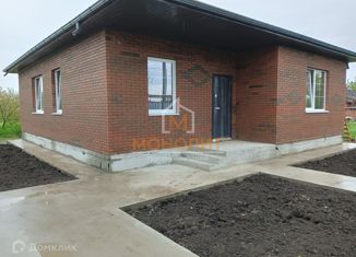 Продам дом, 120 м2, станица Бакинская, Красная улица, 37