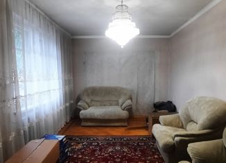 Продаю 3-комнатную квартиру, 64 м2, Владикавказ, улица Черняховского, 29к2, Промышленный округ