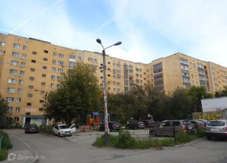 3-комнатная квартира на продажу, 61 м2, Екатеринбург, улица Старых Большевиков, 77, улица Старых Большевиков