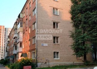 Продается 3-ком. квартира, 55.1 м2, Чебоксары, улица Маршака, 12