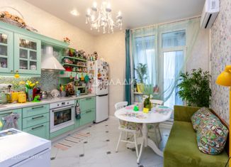 Продажа 2-комнатной квартиры, 61.7 м2, Москва, Волоколамское шоссе, 71к2, метро Спартак