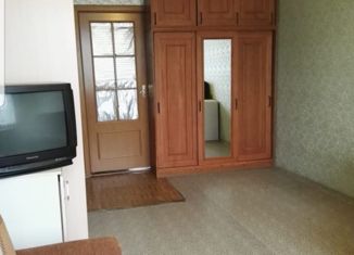 Продажа трехкомнатной квартиры, 60 м2, Москва, Шипиловская улица, 25к1, метро Домодедовская