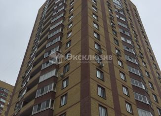 Продаю трехкомнатную квартиру, 88.4 м2, Тюменская область, Заречный проезд, 39Ак2